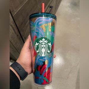 Venti Starbucks cup